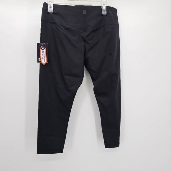 5.11 tactical PT-R Max Effort Capri women's size large new with tag - Picture 2 of 12
